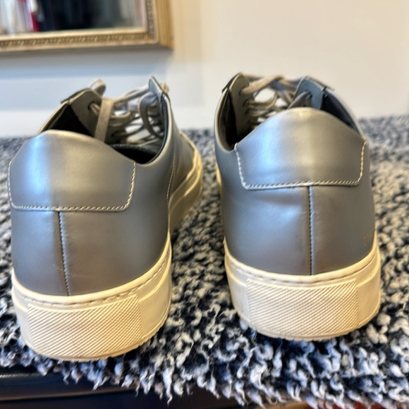 Common Projects silver low-tops - great sneakers in beautiful condition - Picture 3 of 13